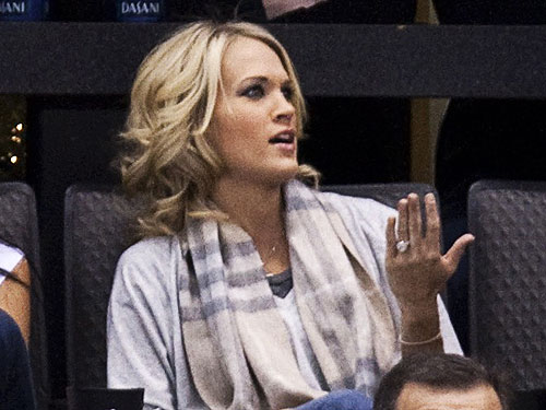 Carrie Underwood and Ottawa Senator Mike Fisher are engaged