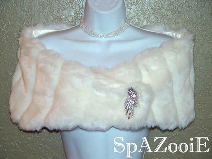 IVORY faux fur bridal cape