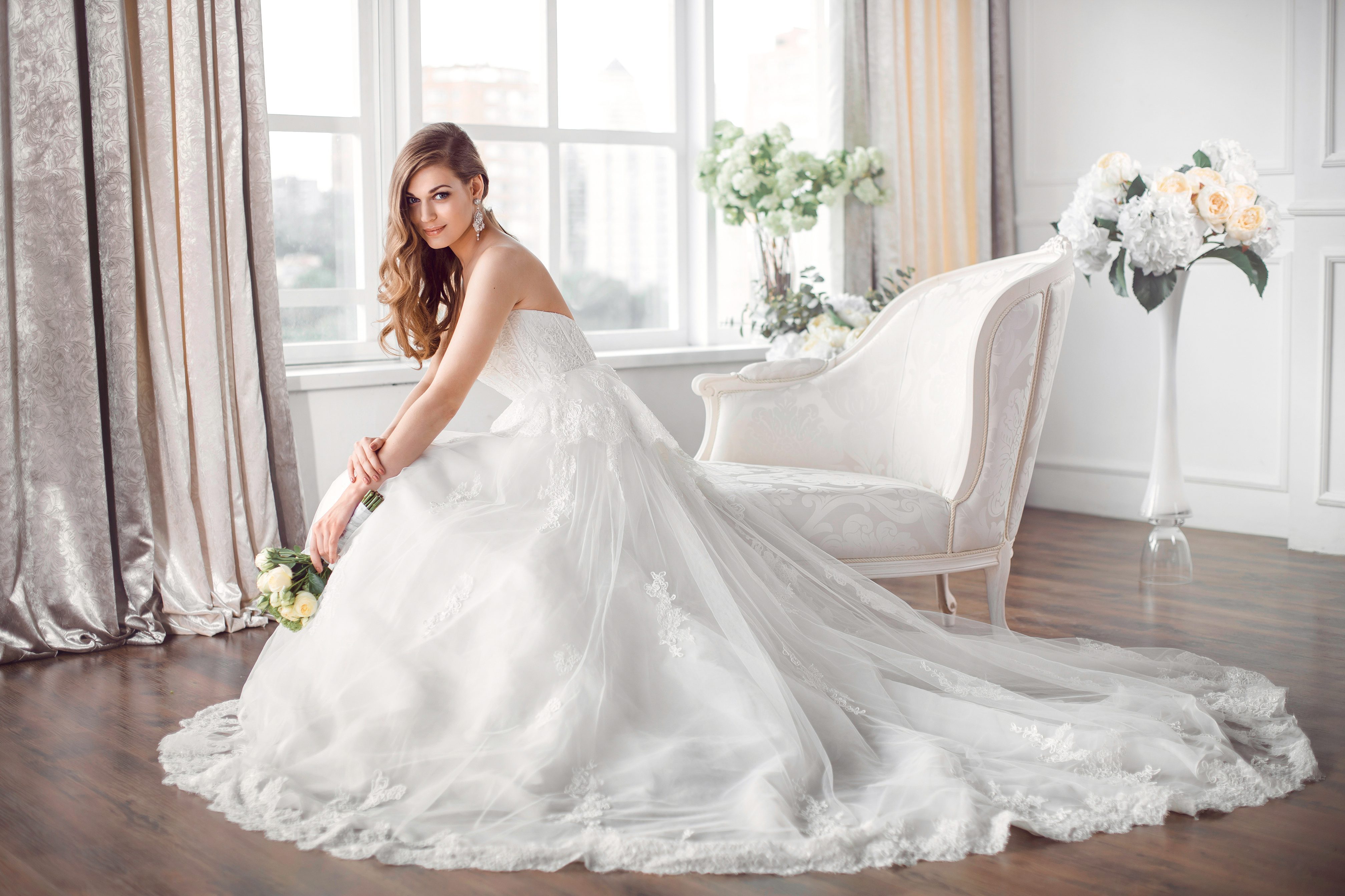 New Wedding Dress Trends for 2018. cornwall bridal shops. 