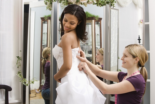 X mistakes to avoid when wedding dress shopping